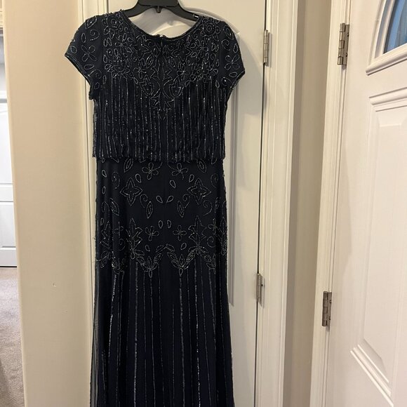 Adrianna Papell Beaded Short-Sleeve Sheer-Overlay Gown - Navy - Women's Size 10 - Picture 8 of 8